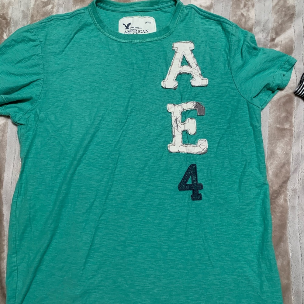 American Eagle shirt